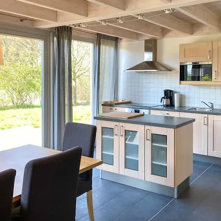 Wiesengefluester W10 - Mit Sauna, Kamin Und Garten Holiday home Robel