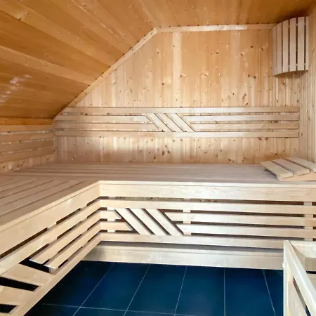 Holiday home Wiesengefluester W10 - Mit Sauna, Kamin Und Garten Robel