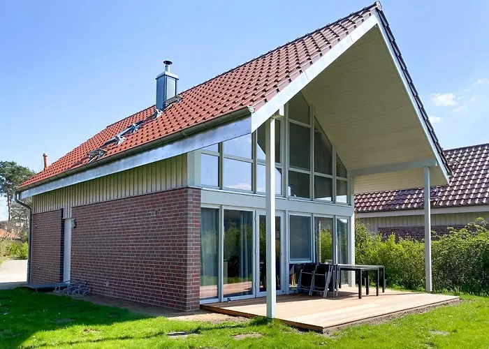 Σπίτι διακοπών Wiesengefluester W10 - Mit Sauna, Kamin Und Garten Röbel