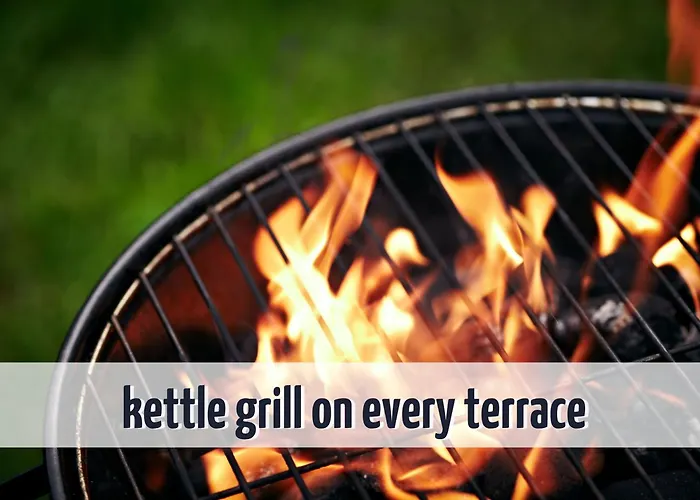 Wiesengefluester W10 - Mit Sauna, Kamin Und Garten * Röbel